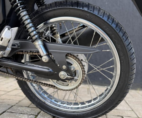 c956e1f2-5e8f-45c9-898d-215da23fb93f